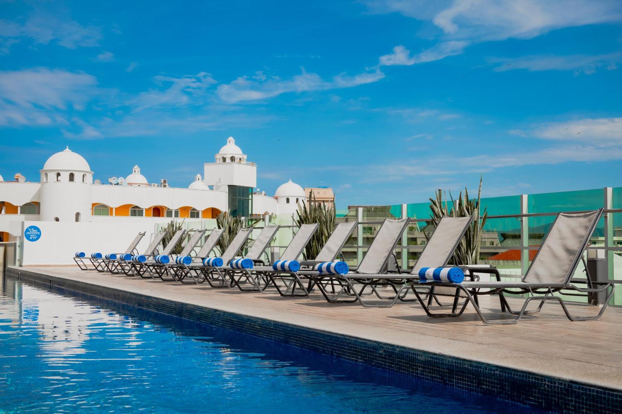 Hotel Villa Varadero Nuevo Vallarta Exterior foto